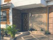 Vendo casa esquinera con piscina y jacuzzi en Alborada...