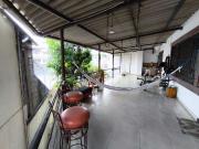 Vendo casa familiar amplia en alborada 11et lista para...