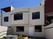 VENDO CASA FAMILIAR EN HUACHI CHICO AMBATO, TUNGURAHUA