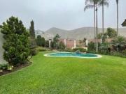 Vendo Casa Flat en Calle El Peñasco N 1, Urb. La...