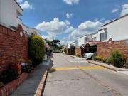 VENDO CASA FLORIDABLANCA COBJUNTO CERRADO PARALELA A...