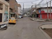 Vendo Casa Habitación o Como Terreno en Esquina, Zona D,...
