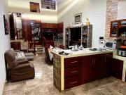 Vendo Casa ideal para vivienda o negocio Airbnb, de alto...