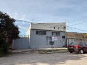 Vendo Casa ideal salón o deposito