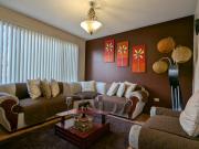 VENDO CASA INDEPENDIENTE DE 2 PISOS EXCELENTE ZONA