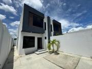 VENDO CASA INDEPENDIENTE EN PORTOVIEJO