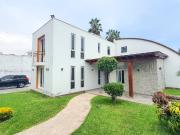 Vendo casa La Planicie La Molina