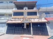 Vendo Casa Los Jazmines de 5 Habitaciones 3 Niveles con...