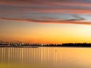 VENDO CASA MELHOR VISTA DO LAGO SUL! CONDOMÍNIO à BEIRA...