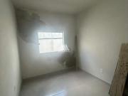 Vendo casa na planta com suíte e closet no Jadir Marinho!