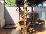 Vendo casa no Jardins Madri Casa em Condomínio com 4...