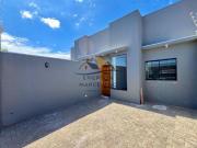 VENDO Casa nova com 3 dormitórios na Região Leste Jardim...