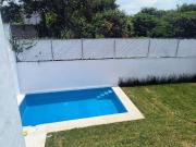 Vendo casa nueva con alberca