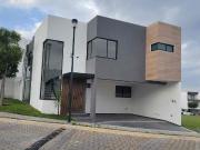 VENDO CASA PARQUE AGUASCALIENTES LOMAS DE ABGELOPOLIS...