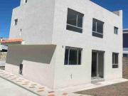 Vendo casa por estrenar excelente sector La Armenia...