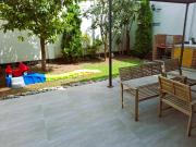 Vendo casa primer y segundo piso, con jardin en...