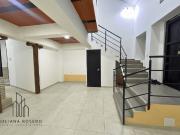 VENDO CASA REMODELADA EN CENTRO HISTORICO