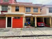 VENDO CASA REMODELADA URDESA NORTE