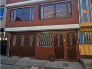 vendo casa rentable GRAN BRITALIA KENNEDY
