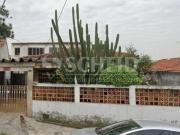 Vendo casa Térrea na Vila São Pedro, 308m², 2...