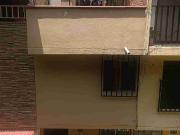 Vendo casa unifamiliar 3 pisos en colinas de Calasanz