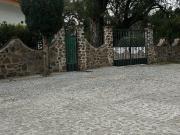 Vendo casas con locales comerciales, excelente...