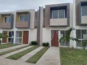 VENDO CASAS EN LAGOS DE PUENTE MORENO, MODERNAS Y AMPLIAS