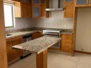 Vendo comoda & amplia casa en Coto paseo Solares,...
