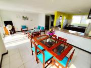 ✅ VENDO CONFORTABLE CASA DOS PLANTAS CON TERRAZA....