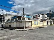 VENDO DE OPORTUNIDAD! CASA COMERCIAL ESQUINERA A UNA...