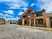 VENDO DE OPORTUNIDAD CASA EN URBANIZACION PRIVADA FRENTE...