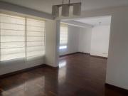 Vendo departamento en excelente zona residencial, Av....