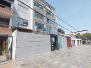 Vendo departamento en Las Casuarinas con vista exterior