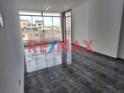 VENDO DEPARTAMENTO EN VILLA MARIA DEL TRIUNFO PRIMER PISO