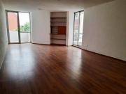 Vendo departamento muy iluminado con balc?n