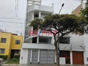 Vendo Departameto En Primer Piso En Surco