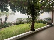 Vendo Dpto primer piso elevado con jardín muy luminoso y...