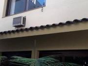 Vendo duas casas, para escritório e residência, total de...