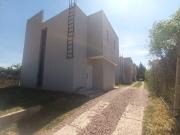 VENDO DUPLEX EN JUANA KOSLAY