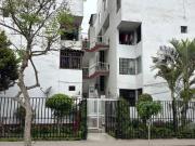 VENDO DUPLEX EN SURQUILLO
