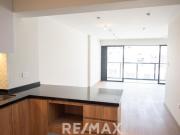 VENDO DUPLEX ESTRENO CON TERRAZA Y JARDIN