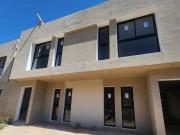 VENTA DUPLEX ZONA SUR FRENTE A CLAROS DEL BOSQUE