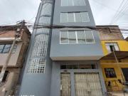 VENDO EDIFICIO 5 PISOS A 1 CUADRA DE LA AV. PISTA NUEVA...
