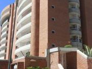 VENDO ELEGANTE PENTHOUSE EN GUATIRE