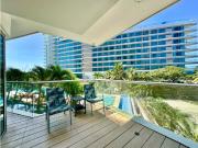 VENDO EN CARTAGENA APARTAMENTO CON SALIDA A LA PLAYA...