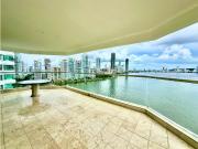 VENDO EN CARTAGENA PENTHOUSE FRENTE A LA BAHA DE...