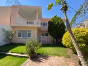 VENDO EN CUERNAVACA. OPORTUNIDAD ÚNICA. DOS CASAS EN UNA...