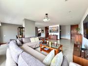 Vendo espectacular Apartamento en El Campestre. El Poblado