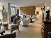 VENDO ESPECTACULAR APTO CON VISTA EN CHICO RESERVADO. 3...