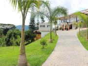 VENDO ESPECTACULAR CASA CAMPESTRE EN COMBIA